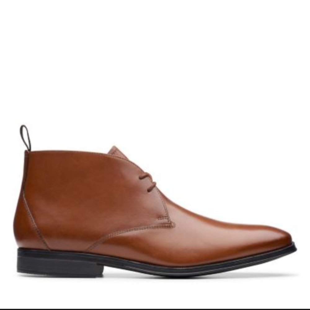 Clarks Gilman Dark Tan Mid Chukka Boot Size 11